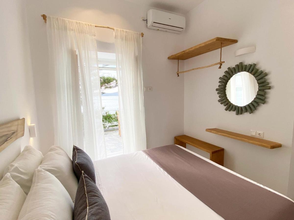 Lyra Seafront Apartment , Paroikia Town Center Páros Exterior foto