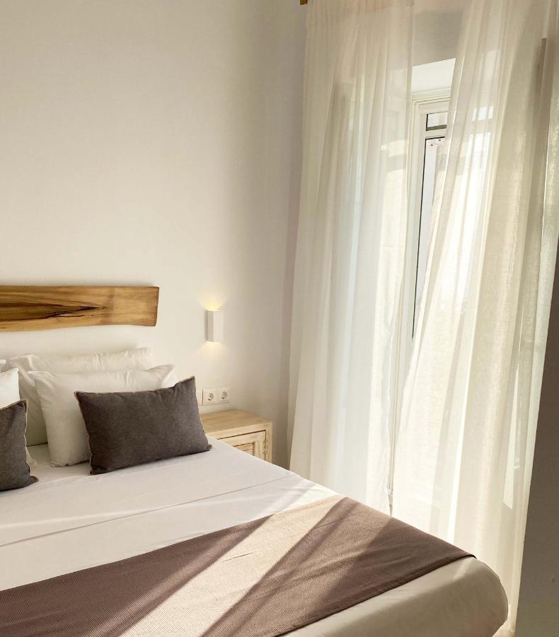 Lyra Seafront Apartment , Paroikia Town Center Páros Exterior foto